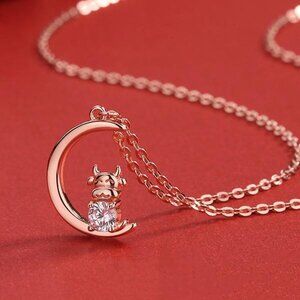 New Ox Design Necklace with Crescent Moon Pendant